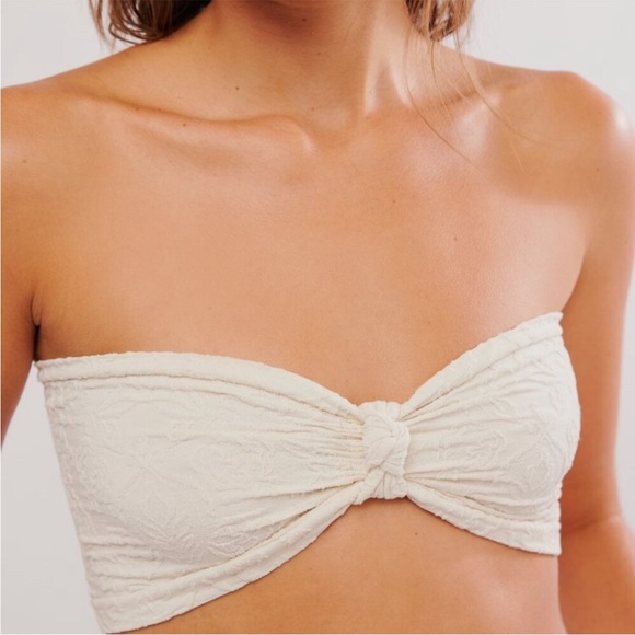 Free People Floral Frills Knotted Bandeau in Tofu Size L/XL NWT - Picture 4 of 8